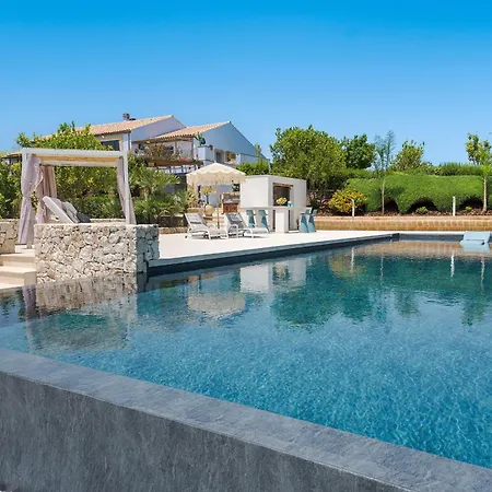 Pigna Blue Villa La Banca